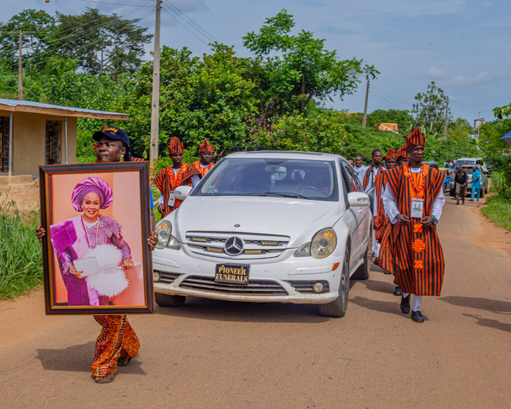 Madam Aderoju Akintokunbo 031 1024x819